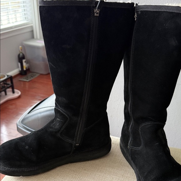 Sunset II Black Suede Mid-Calf UGG Boot